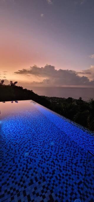 Apartamento Paradise Heights Luxury & Beau Vallon (Mahe)